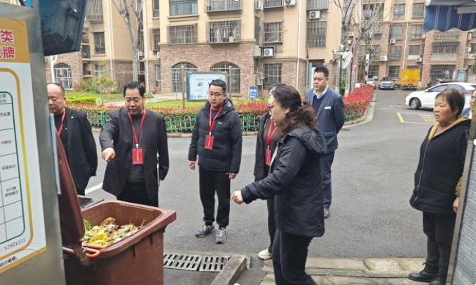 20260407-履职监督促提升，洁净家园焕新颜！长兴镇各人大代表小组开展生活垃圾分类与人居环境整治专项视察-第二小组.png
