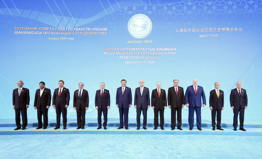 习近平出席上海合作组织成员国元首理事会第二十四次会议2.jpg