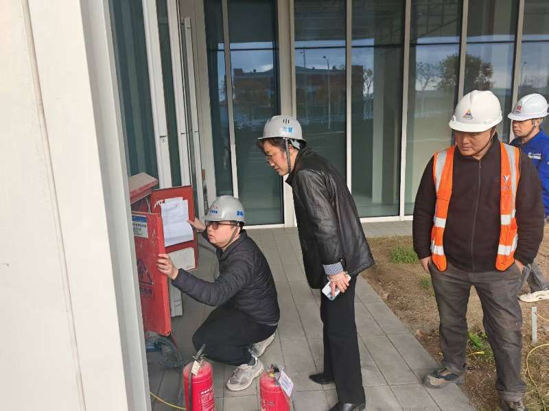 a334188ed8fffbe3f3046372c26a8405.jpg a334188ed8fffbe3f3046372c26a8405.jpg