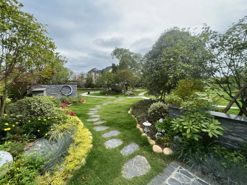 20240708170819065976.jpg 村庄有“颜值” 村民有“产值”——中兴镇爱国村的乡村振兴之路1.jpg