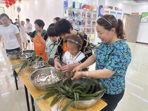 20240806095741049256.jpg 长兴璟苑社区:以文明之风塑造文明社区10.jpg