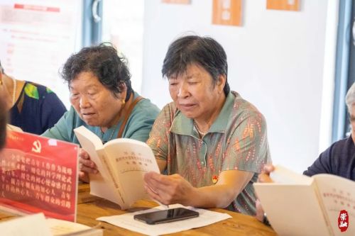 20231008101306089090.jpg 办实事 解民忧——家门口的“庭院课堂”,送课上门喽!4.jpg