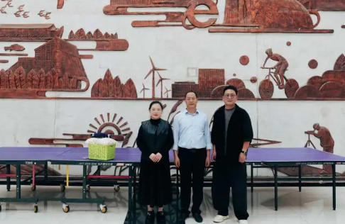 爱心捐赠添设施 文体惠民暖人心2.jpeg 爱心捐赠添设施 文体惠民暖人心2.jpeg