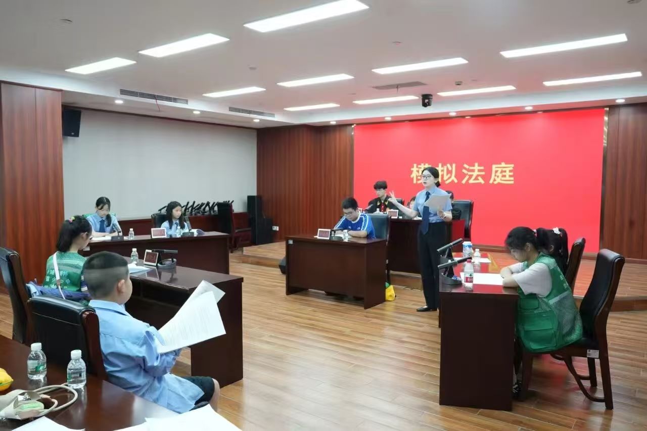 沐检察清风拂幼苗 育法治少年向阳生——建设镇开展沉浸式法治实践体验活动
