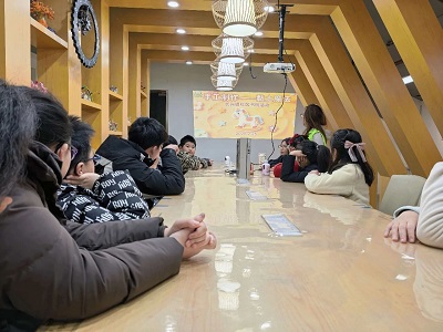 指尖上的创意世界！长兴镇社区书院开展“粘土魔法”手工制作活动