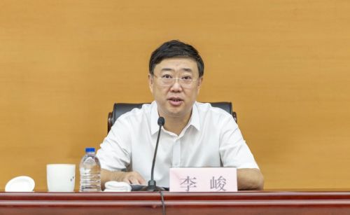 20230921141014004889.jpg 强化作风建设,提升工作效能!李峻为区政府系统领导干部上专题党课1.jpg