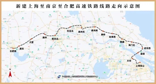 崇启公铁长江大桥首个桥墩钻孔桩浇筑完成7.jpg